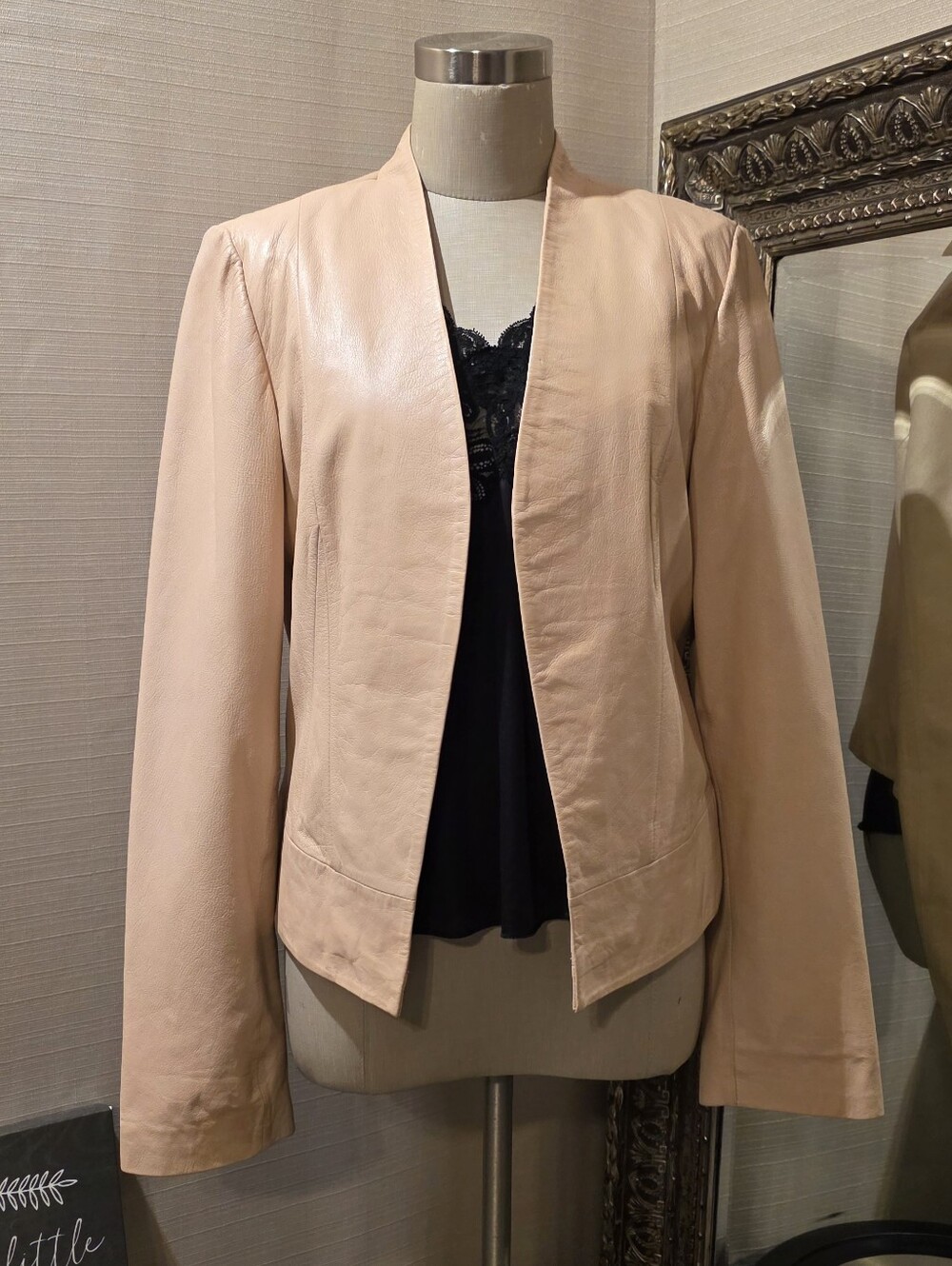Joie • 'Venette Regal' Leather Cropped Jacket/Blazer.  Open-Front. Sz Large